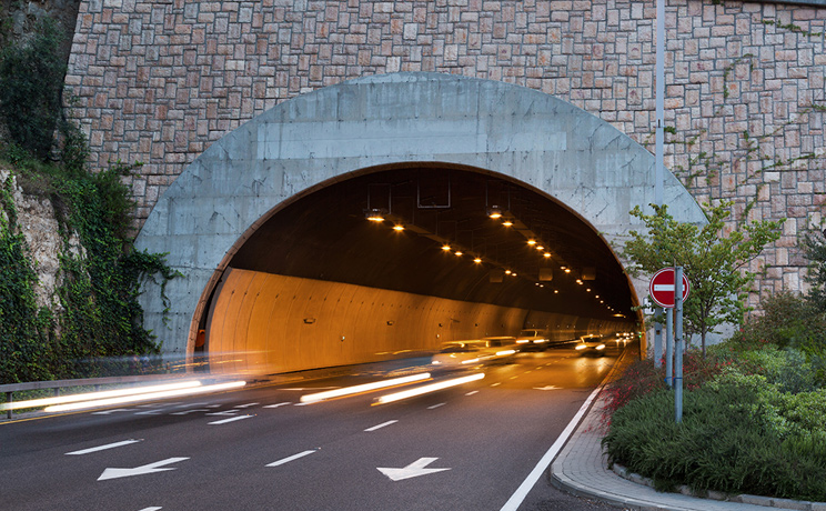 מנהרות הכרמל - יציאה מן המנהרה